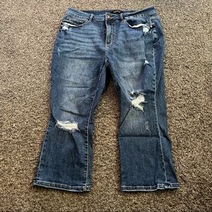 20W NWOT Judy Blue Capris
